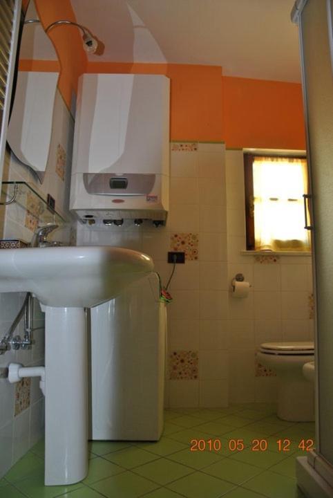B&B La Vecchia Quercia Home Restaurant ฟอร์โนโว ดิ ตาโร ภายนอก รูปภาพ