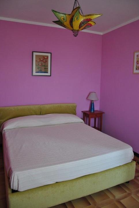 B&B La Vecchia Quercia Home Restaurant ฟอร์โนโว ดิ ตาโร ภายนอก รูปภาพ